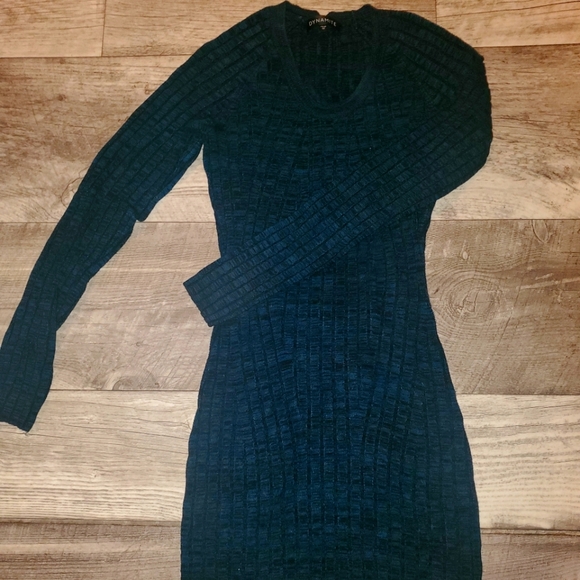 Dynamite Dresses - Picture 1 of 2